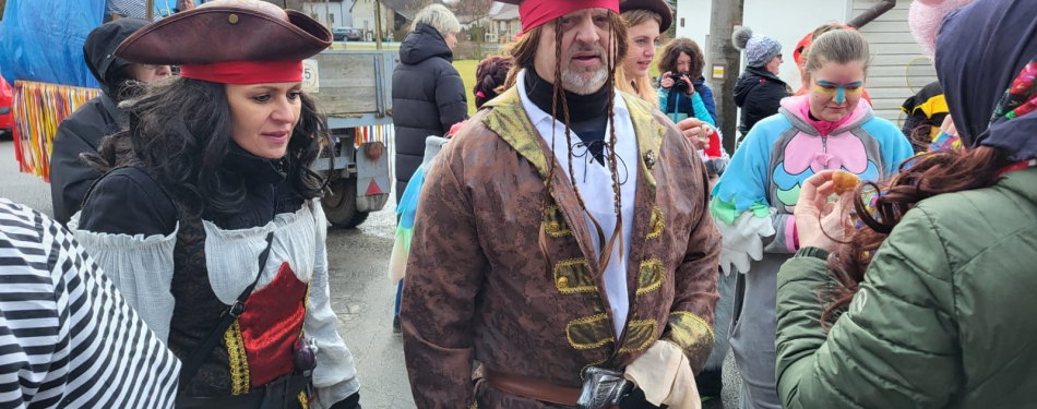 Foto Milevské maškary Milevské maškary navšítivili Stádlec